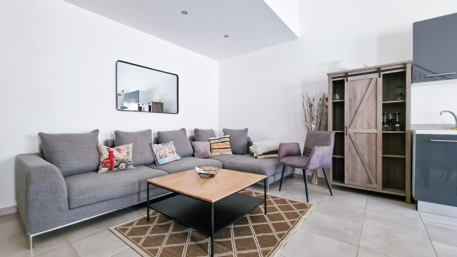 Appartement Plein Centre Bernis Ngoại thất bức ảnh